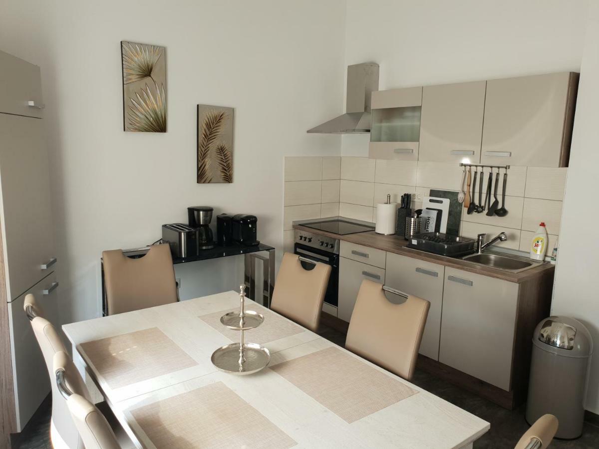 Grey Pearl With Free Ev Ch-Station Appartement Valbandon Buitenkant foto
