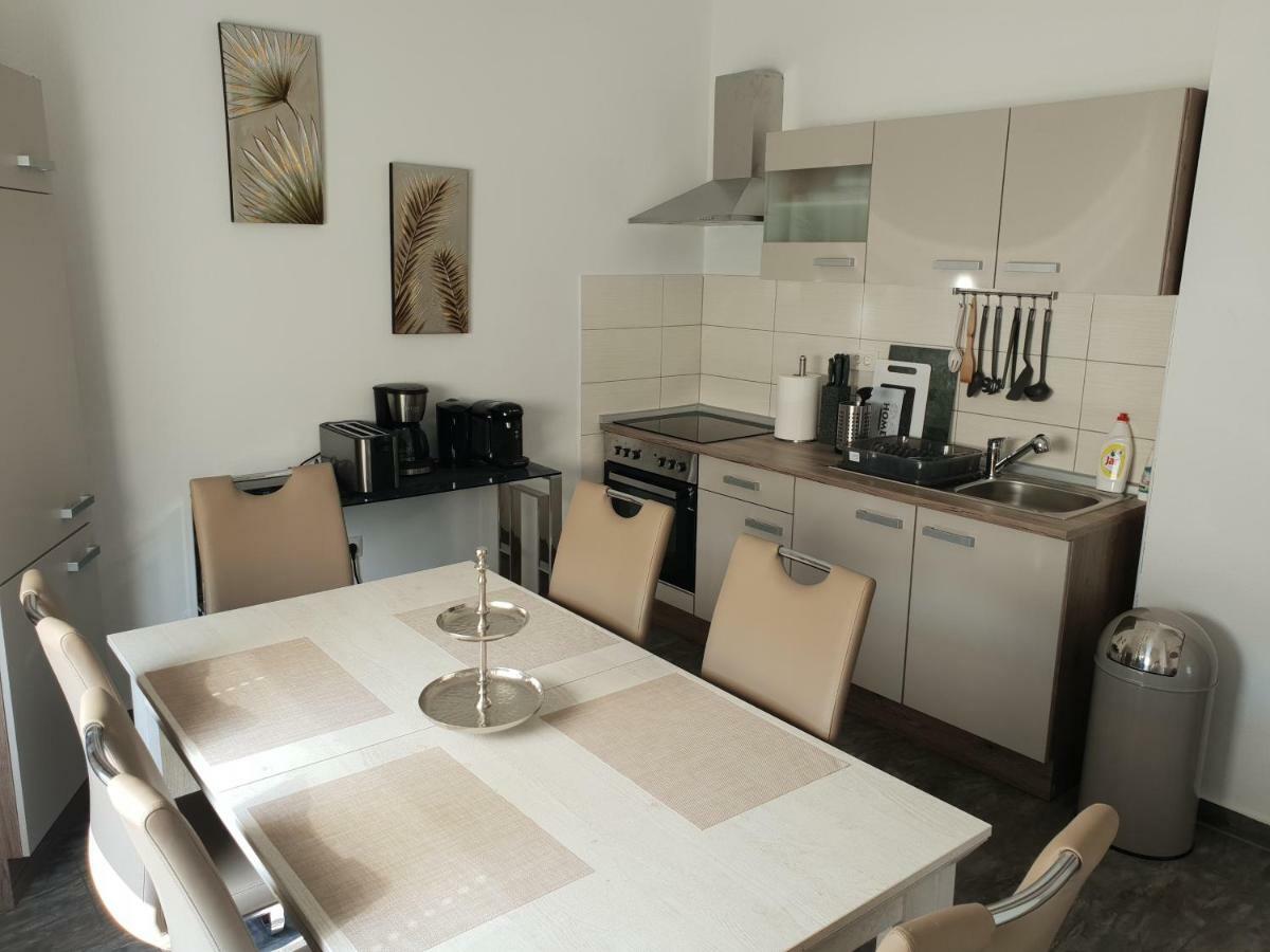 Grey Pearl With Free Ev Ch-Station Appartement Valbandon Buitenkant foto